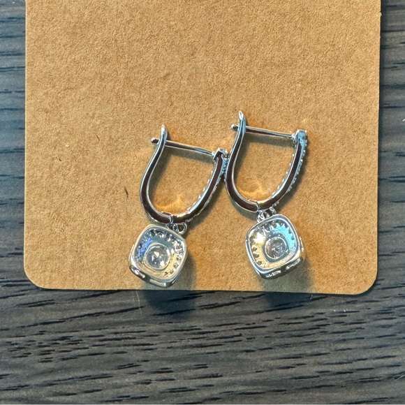 Elegant square drop earrings - Picture 2 of 4
